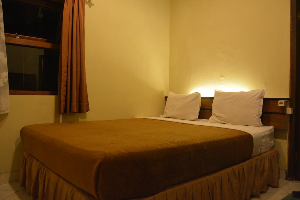 Teras Syariah Wisma tamu Surakarta (Solo)